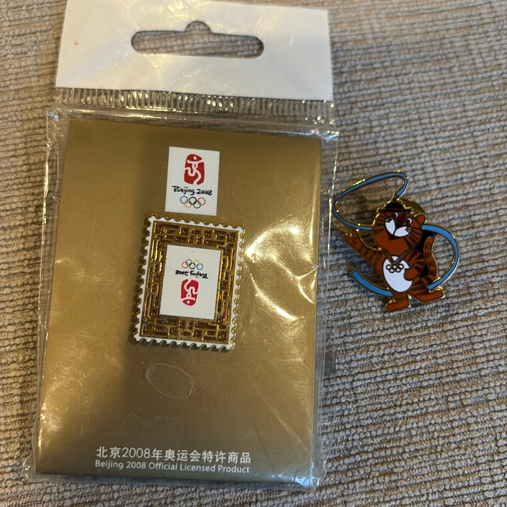 2 Olympic collectors pins. Seoul 2012 and Beijing 2012 (new in unopened package)